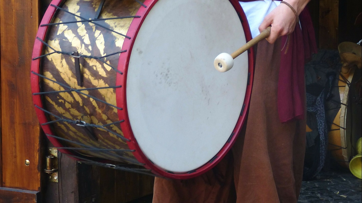 Ankara Oyun Havaları ile Coşkulu Halaylar İstanbul’da Sahne Alıyor